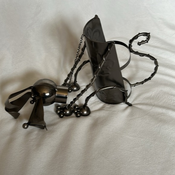 Metal Sculpture Wine Bottle Holder / Steampunk - Picture 5 of 12